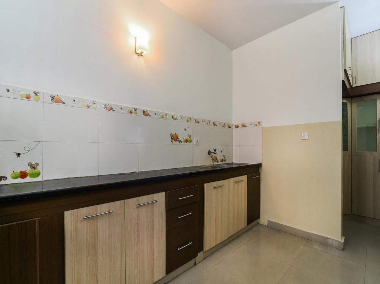 Hotel Oyo Flagship 324 Velachery Madipakkam Chennai Exterior foto